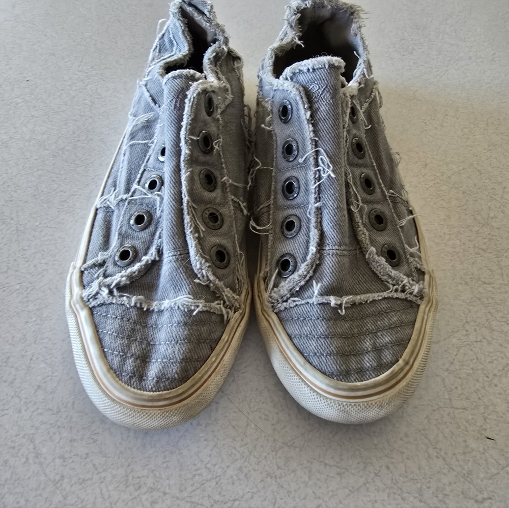 Blowfish Distressed Gray Sneakers